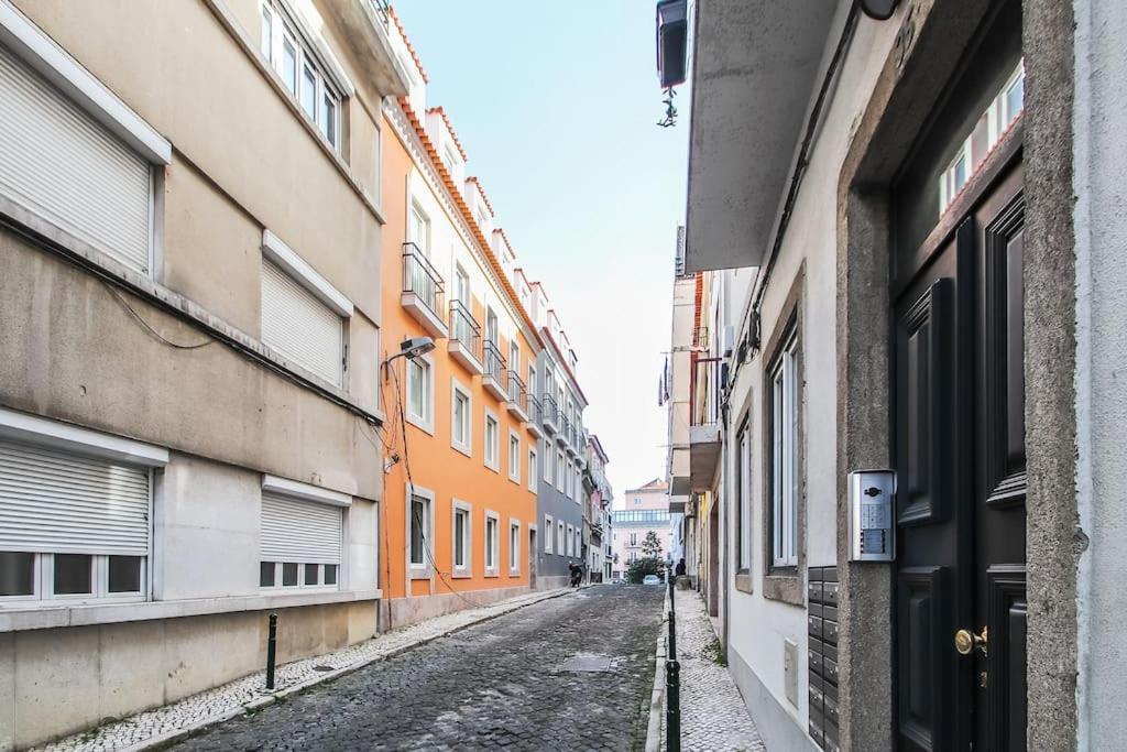 Outstanding Liberdade Spacious 2 Bedroom W Ac Apartamento